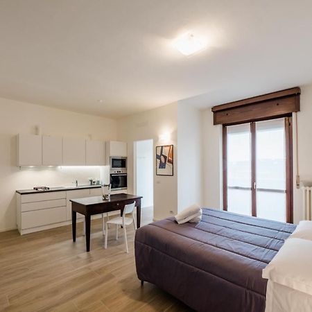 P&P Station Apartment Bergamo Bagian luar foto