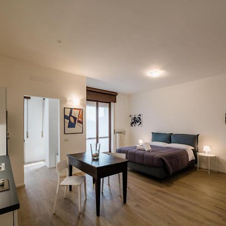 P&P Station Apartment Bergamo Bagian luar foto