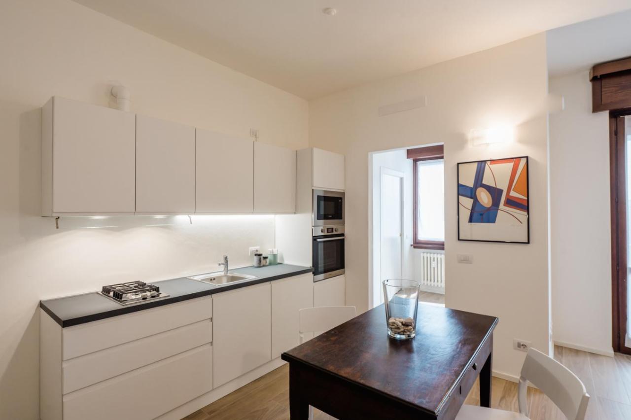 P&P Station Apartment Bergamo Bagian luar foto