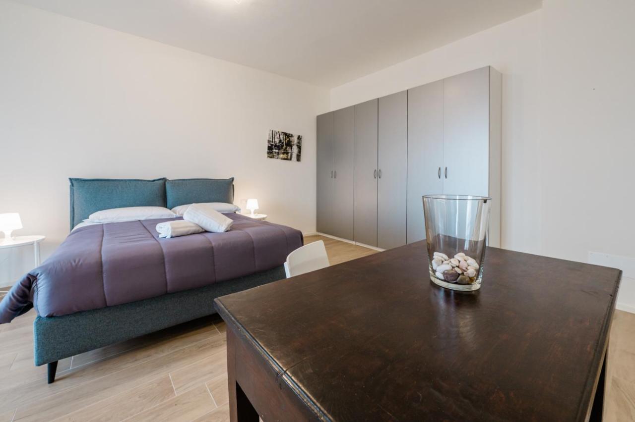 P&P Station Apartment Bergamo Bagian luar foto