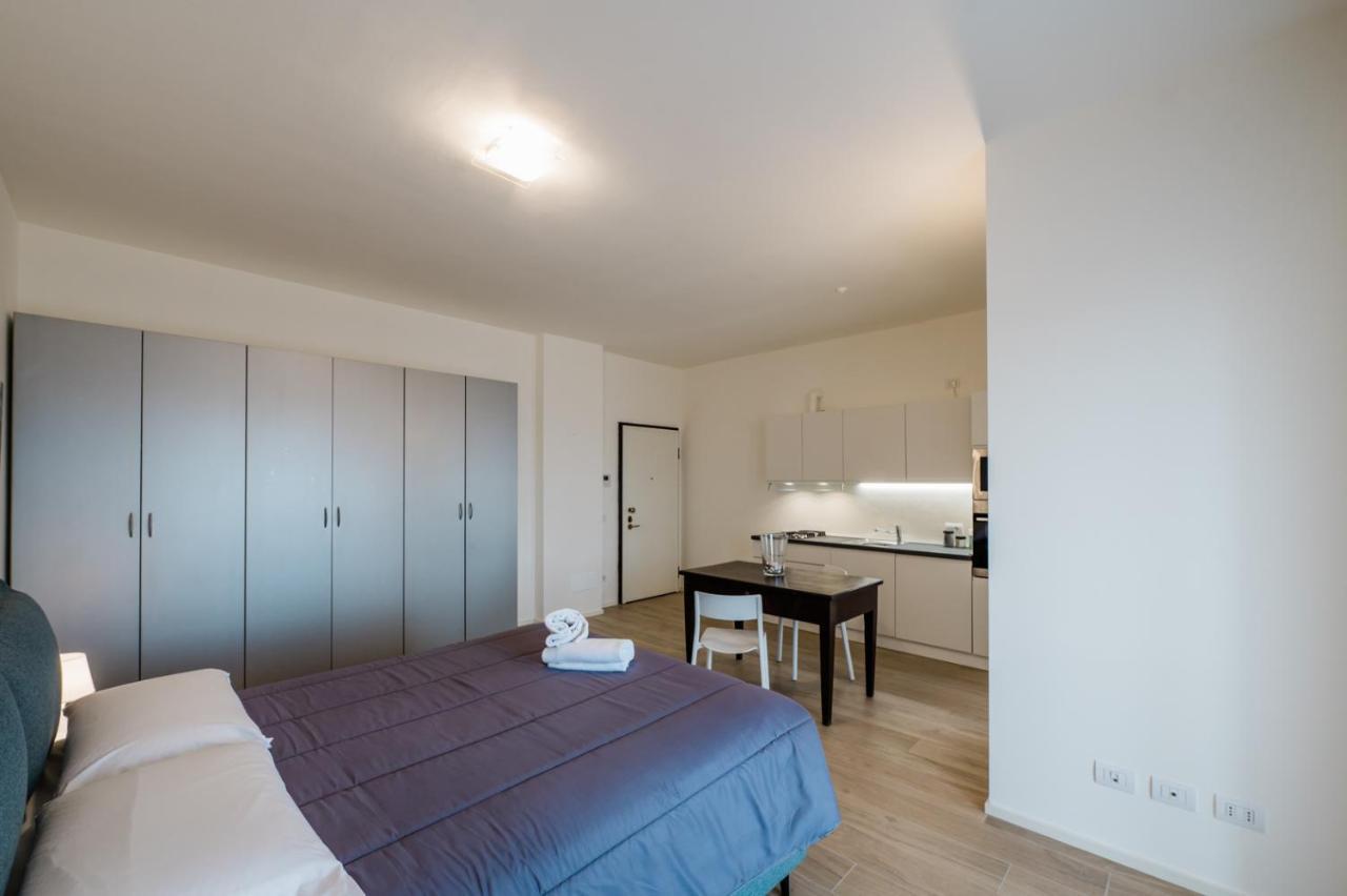 P&P Station Apartment Bergamo Bagian luar foto